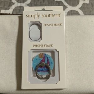 Simply Southern phone hook and phone stand.